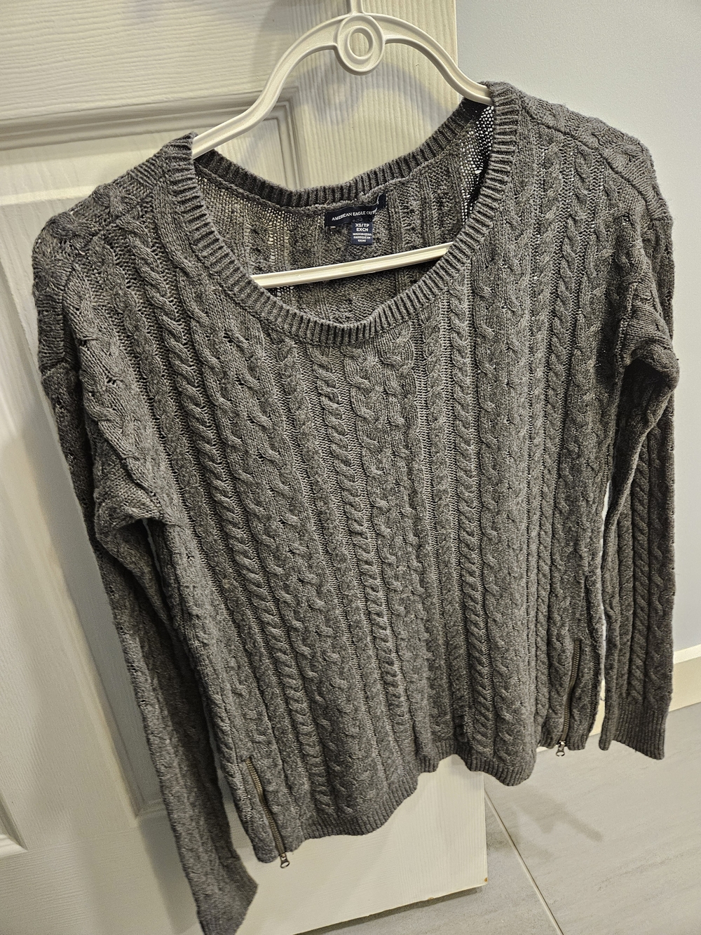 American Eagle Outfitters Women's Gray Cable Knit Wide-Neck Sweater